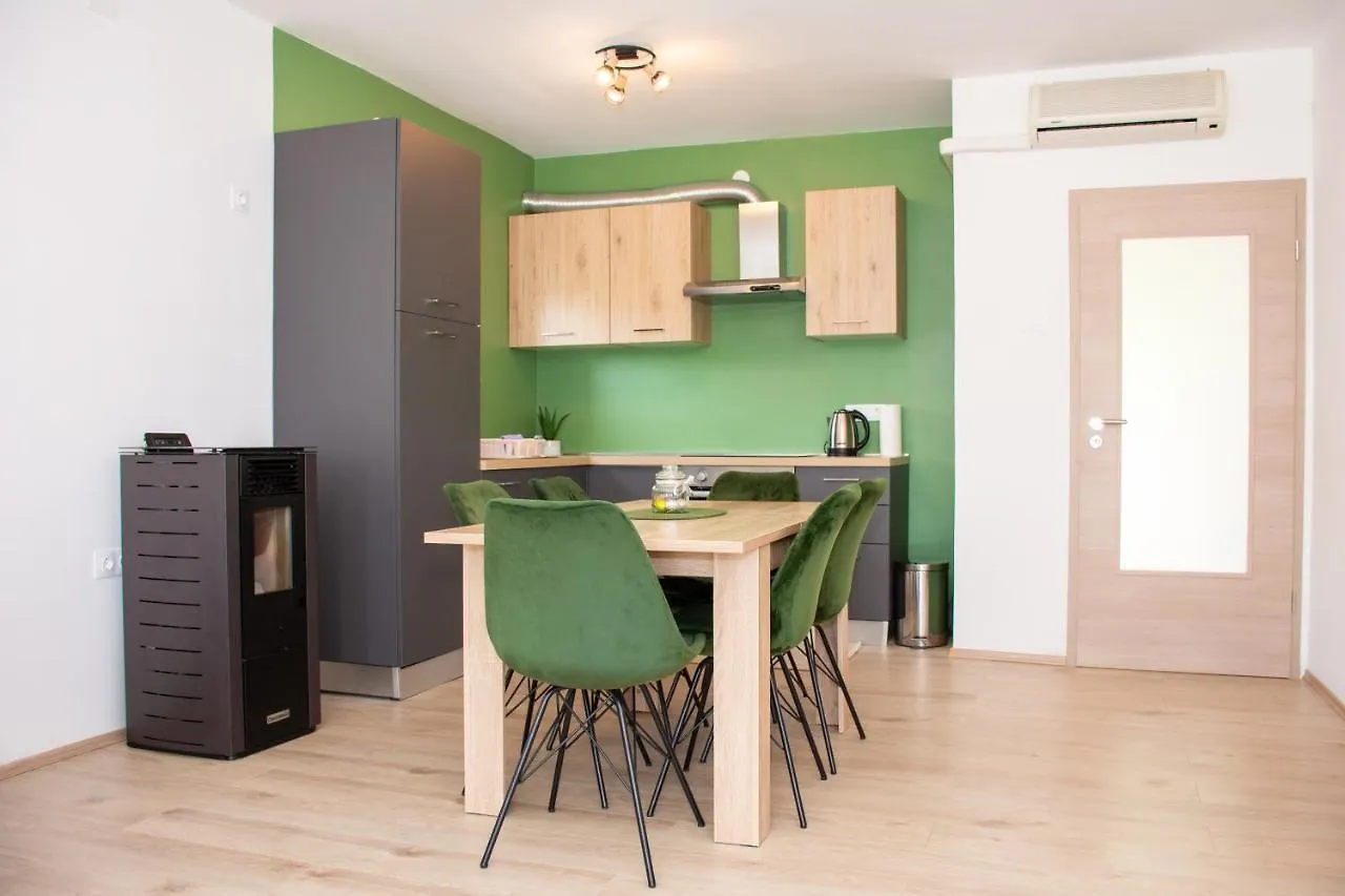 Appartement Tomic à Novi Vinodolski 0*,